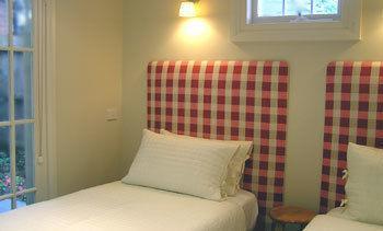 Camellia Cottage Bed & Breakfast Scotsburn Экстерьер фото